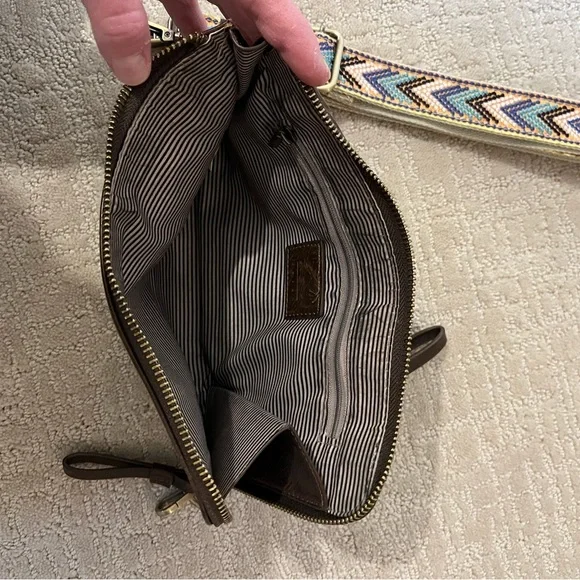 joy Susan Brown Wristlet/crossbody purse with detachable Multicolor Strap - Picture 3 of 4